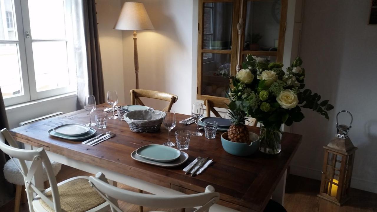 Une Pause Chez Julien, Appartement Lumineux Et Idealement Situe! Honfleur Zewnętrze zdjęcie